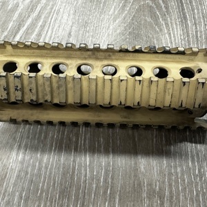 DANIEL DEFENSE 7" GUARD RAIL