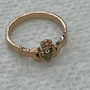 Rose Gold Claddagh Ring 2.7g/10kt 