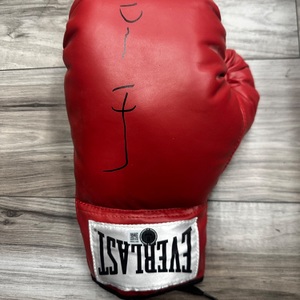 BECKETT SIGNED GLOVE BY DEVIN HANEY