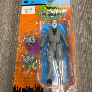MCFARLANE TOYS CLASSIC TV SERIES THE JOKER FIGURE