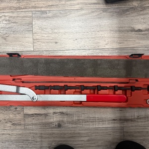 OEM UNIVERSAL PULLEY HOLDER & FAN CLUTCH SET