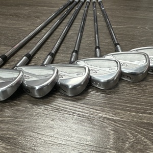 TITLEIST 620 CB IRONS RH