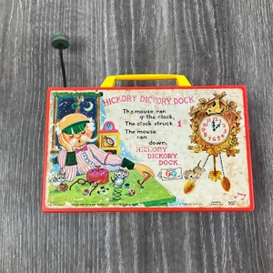 FISHER PRICE HICKORY DICKORY DOCK TOY