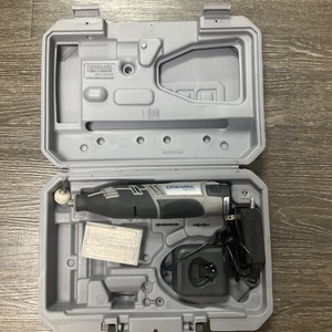 DREMEL 8220 CORDLESS ROTARY TOOL WITH CHARGER