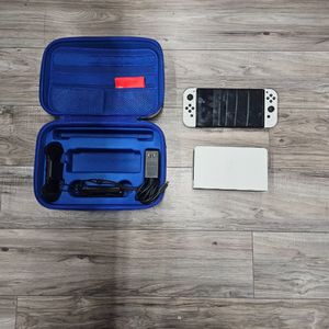 NINTENDO SWITCH OLED HAC-016 WITH DOCK AND CASE 