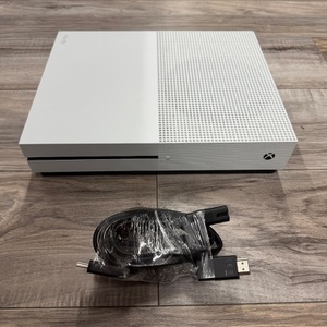 XBOX ONE S 500GB