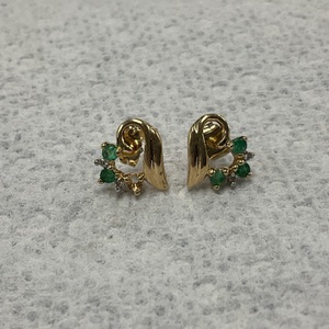 10K Yellow Gold Green Stone & Diamond Heart Earrings 1.2gr
