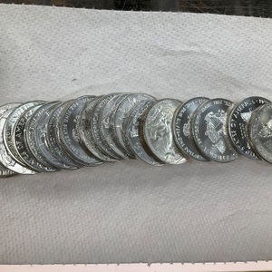 TUBE OF SILVER EAGLES (MIXED DATES )