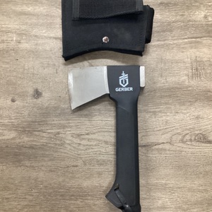 GERBER HATCHET