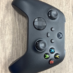 XBOX  SERIES X CONTROLLER 