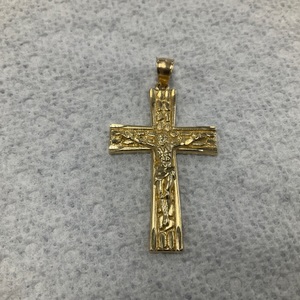 14K Yellow Gold Cross Pendant 3.8gr