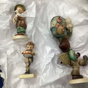 GOEBEL MISC FIGURINE