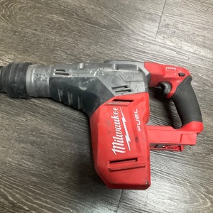 MILWAUKEE FUEL M18 CORDLESS SDS-MAX ROTARY HAMMER (TOOL ONLY ) 