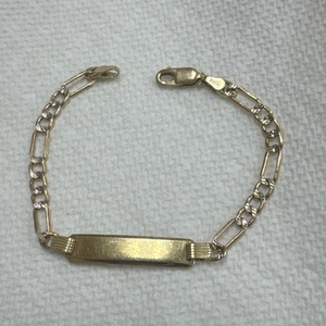 Yellow Gold ID Figaro Bracelet 4.3g/14kt 