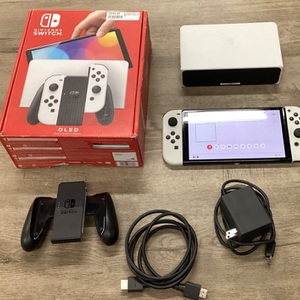 NINTENDO SWITCH OLED HEG-001 WITH DOCK AND CHARGER IN ORIGINAL BOX 