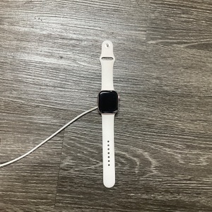 APPLE WATCH SERIES 10 42MM WIFI WITH CHARGER