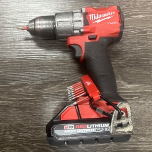 MILWAUKEE 2804-20 1/2" HAMMER DRILL WITH 3.0AH BATTERY