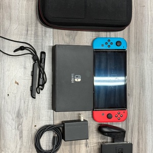 NINTENDO HEG-001 OLED SWITCH HANDHELD GAMING 