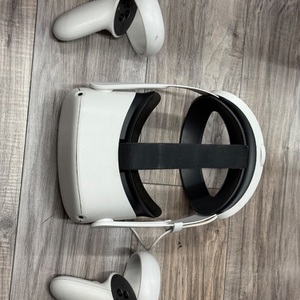 OCULUS QUEST 2 256GB VR HEADSET KW49CM