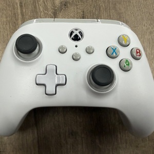 POWER A WIRED XBOX ONE CONTROLLER