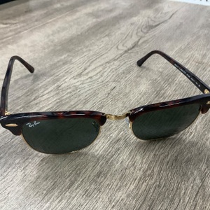 RAY-BAN Clubmaster Classic RB3016