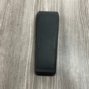 DUNLOP CRY BABY GUITAR PEDAL