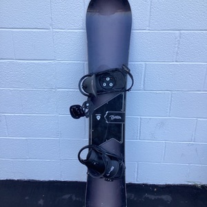 BURTON CLASH 161 SNOWBOARD