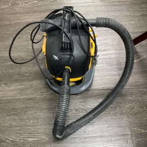 STINGER WET/DRY VAC VACUUM