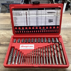 SNAP ON 35 PC SCREW EXTRACTOR/ DRILL BIT SET