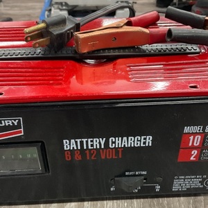 CENTURY BATTERY CHARGER