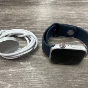 APPLE WATCH SERIES 9 45MM GPS+ CELLULAR A2984 WITH CHARGER