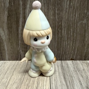 PRECIOUS MOMENTS BLESS THE DAYS OF OUR YOUTH