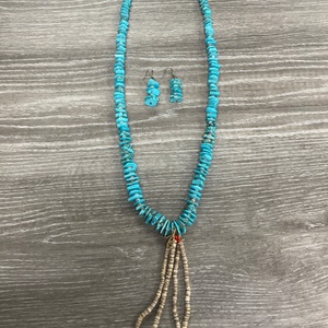 NATIVE TURQUOISE NECKLACE WITH MATCHING EARRINGS