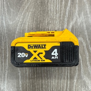 DEWALT 4AH BATTERY