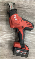 MILWAUKEE 18V HACKZALL W/ 5AH BATTERY