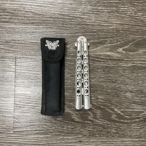 BENCHMADE BALISONG 440C TRAINER W/CASE