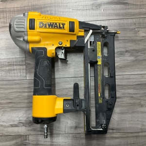 Dewalt Nailgun16G