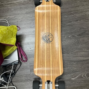 WHITE WAVE LONGBOARD