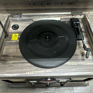 VICTROLA VTA-200B BLUETOOTH TURNTABLE
