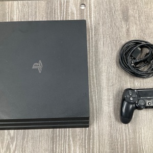 PLAYSTATION 4 PRO W/ CONTROLLER AND CORDS