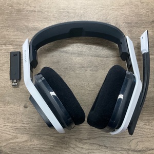 ASTRO A20 HEADPHONES WITH DONGLE 