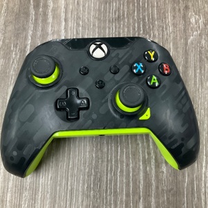 XBOX ONE WIRED CONTROLLER 