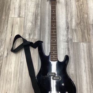 Washburn XB100 BANTAM SERIES 4 STRING BASS