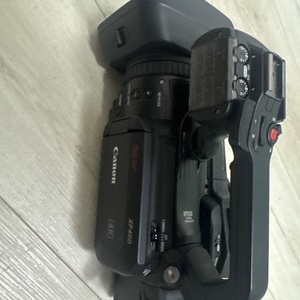 CANON XF400 VIDEO CAMERA