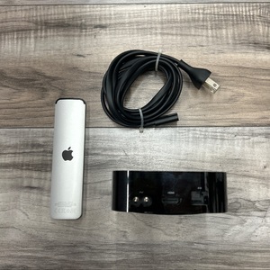 APPLE TV 2ND GEN 4K A2169 WITH REMOTE AND CORD IN BIN