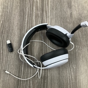 GTHEOS CAPTAIN 300 WIRELESS GAMING HEADSET WITH WIRE AND DONGLE BIN