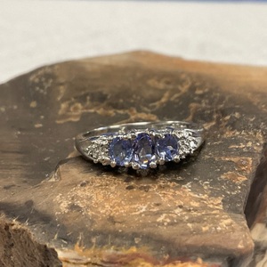 10K White Gold Tanzanite Ring 2.1gr Size 7 