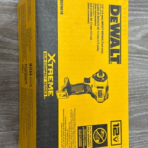 DEWALT 1/2" IMPACT  DCF901 IN ORIGINAL BOX 